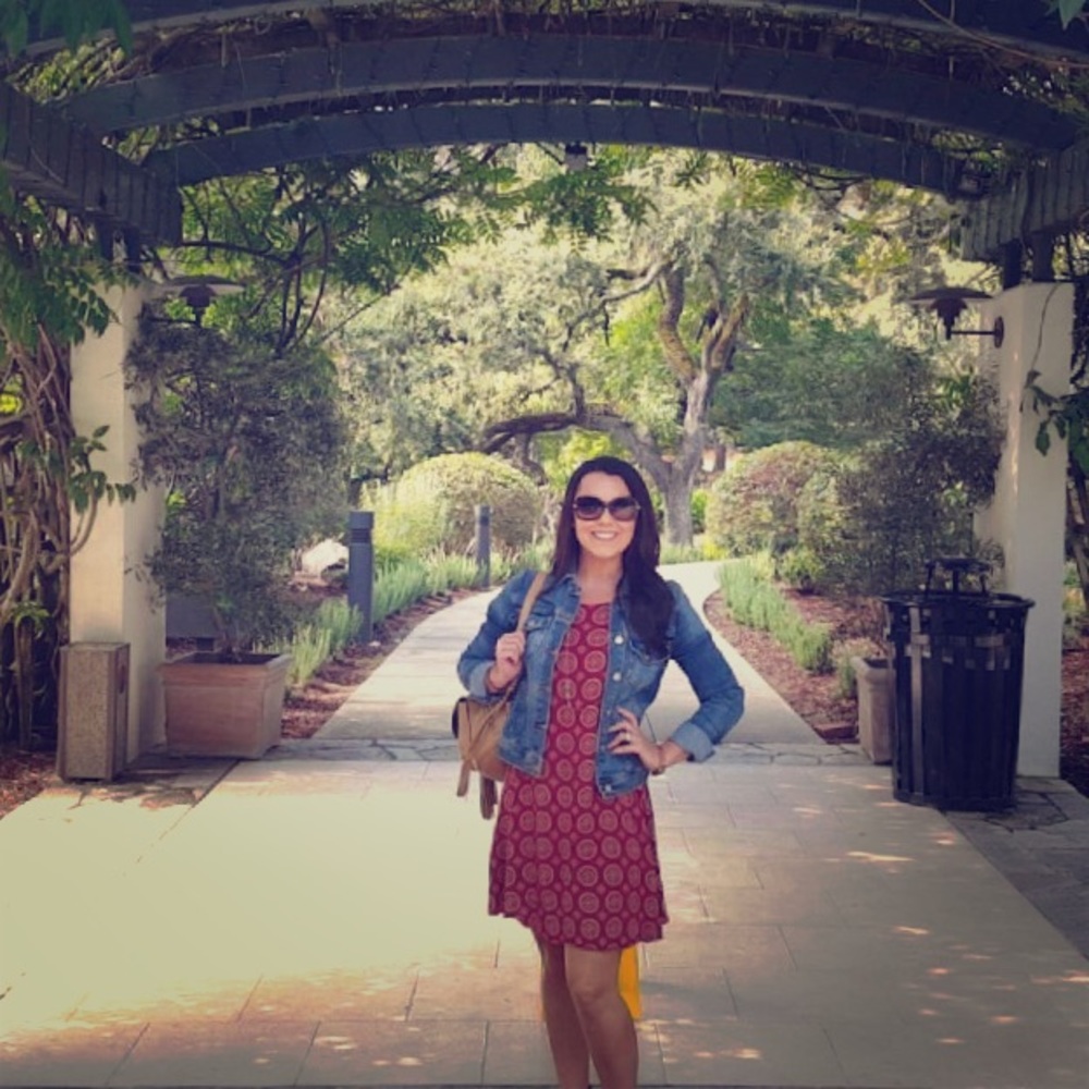 Meet your Posher, Stephanie